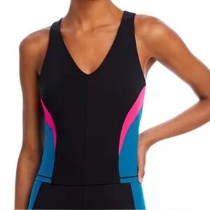 114. Sweaty Betty power racer back tank, V neck, Removable pads, size XL, NWT